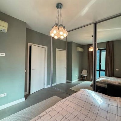 Rental of a comfortable 3-room apartment, 90 m², Mamaia district, Constanța, Romania